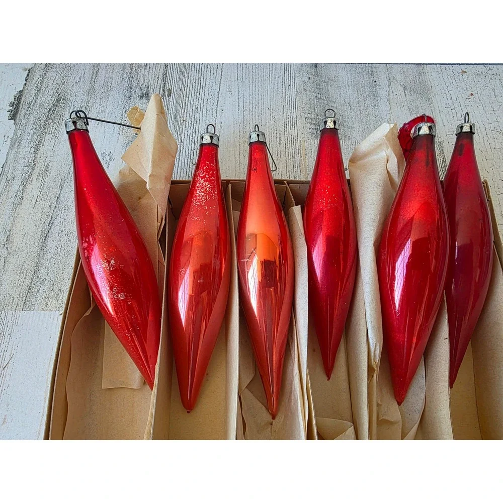 Vintage red icicle Poland set ornament Xmas tree